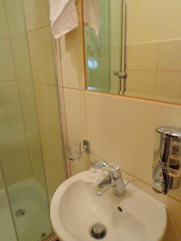 Фото номера Трехместный номер Отель Korona Palace г. Leżnica Wielka 5